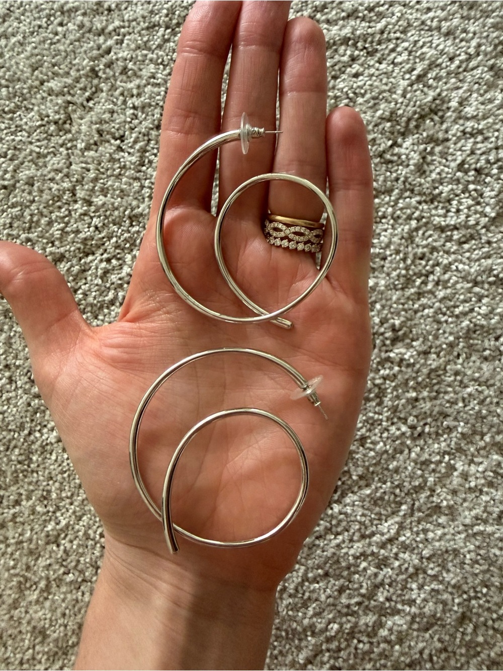 Kendra Scott Silver Spiral Hoop Earrings